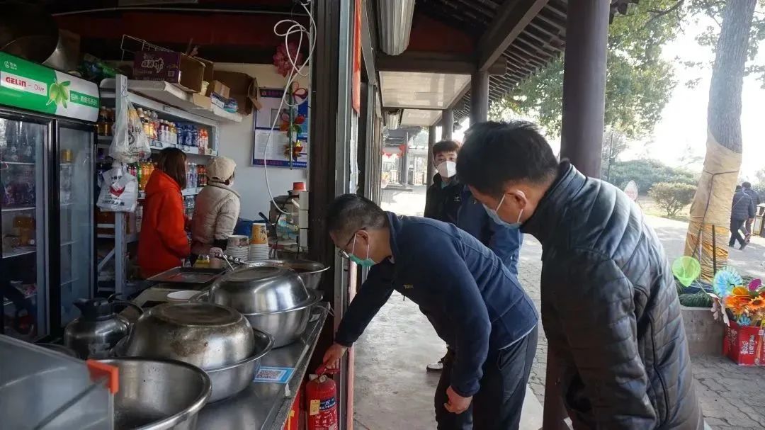 640 (2).jpg 640 (2).jpg